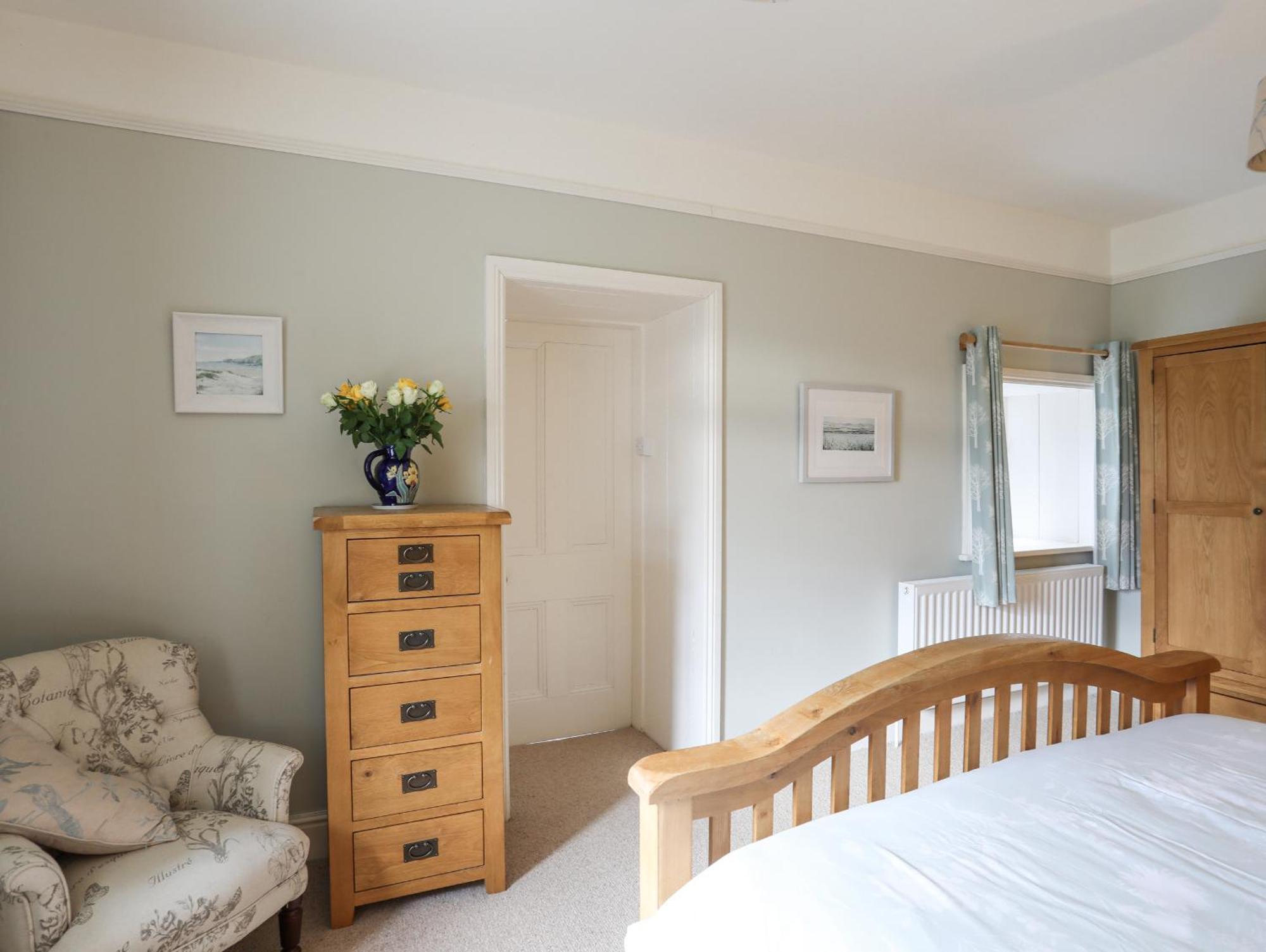 Ty'N Y Cae Villa Llanbedr-y-cennin ภายนอก รูปภาพ